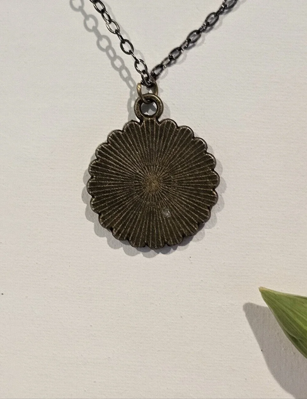 Louis Vuitton Piece in Pendant on 23